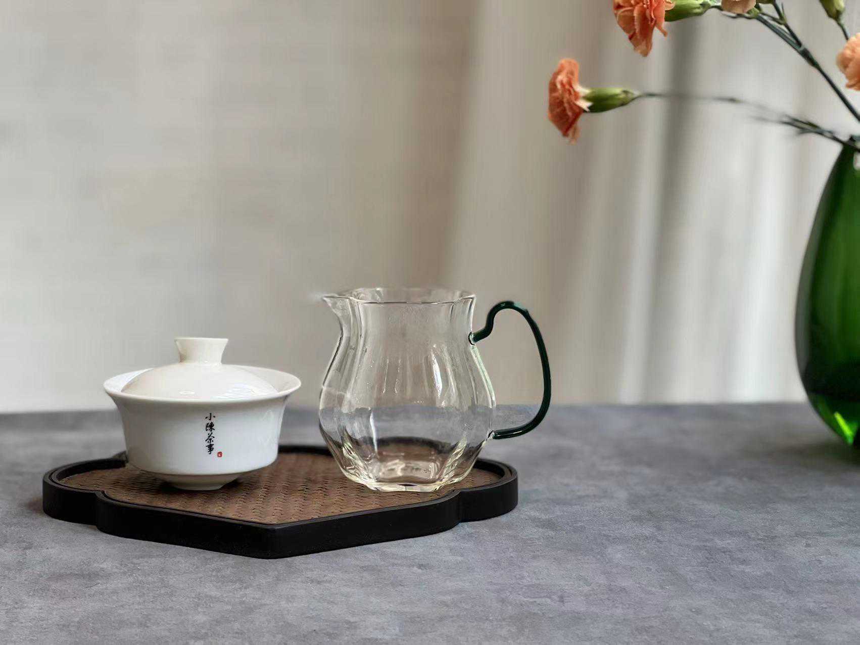 从叶底能看出哪些秘密？村姑陈说出白茶、岩茶、绿茶、红茶的马脚