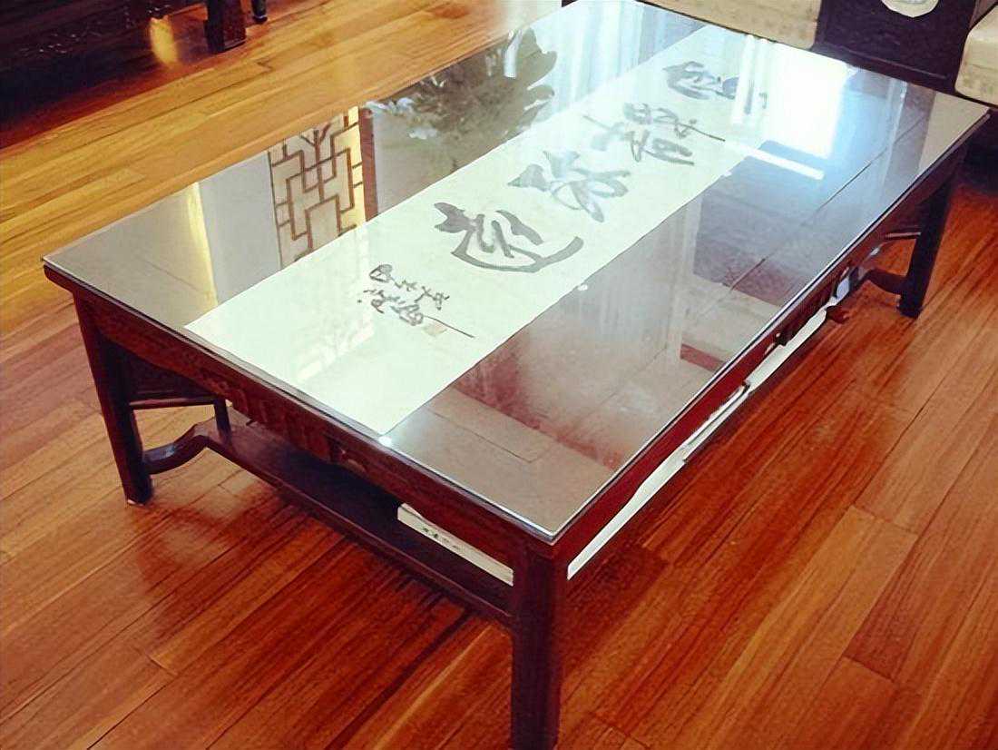 为什么越来越多的茶人，喜欢用“玻璃茶具”？陶瓷茶具不吃香了吗