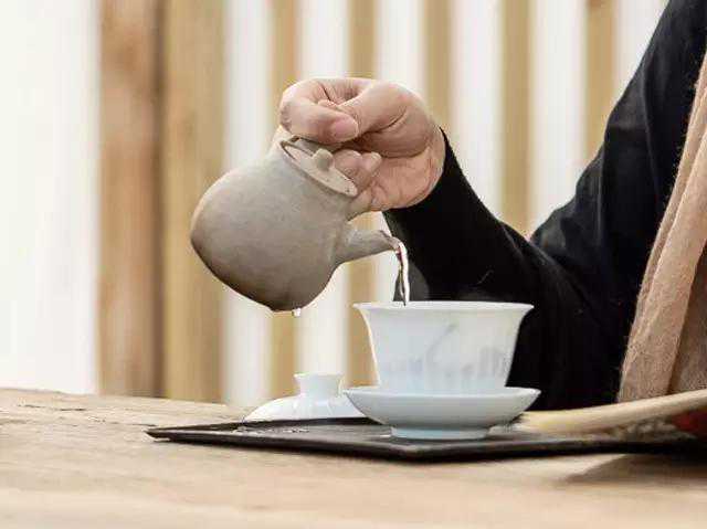 苦香甜三原味，让你彻底搞懂普洱生茶