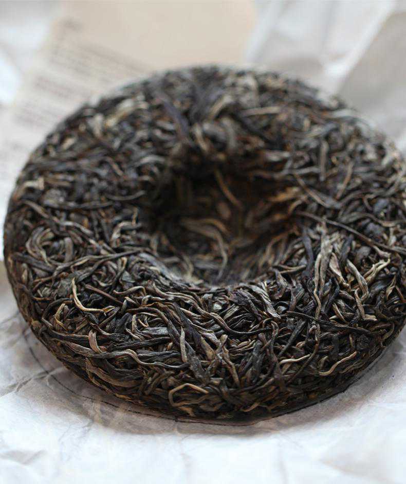 易武白茶园是什么茶？好喝吗？口感上有何特点？