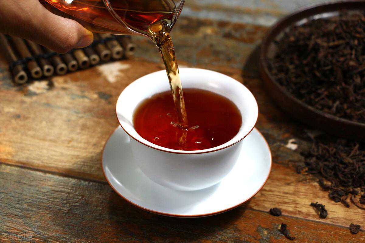 普洱茶要怎么泡才正确？这几个小技巧，简单又实用