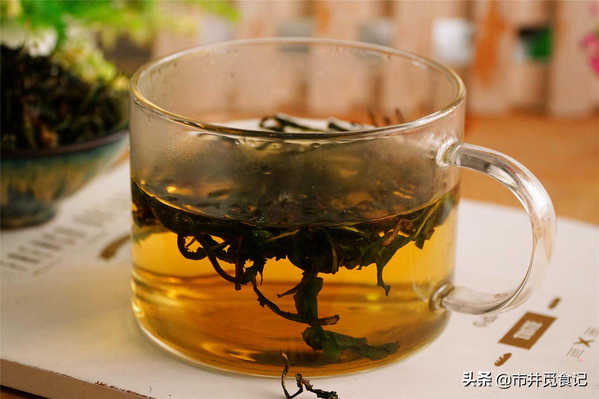 秋天干燥，多喝蒲公英泡水，简单3步，做成茶叶，有茶香还不苦