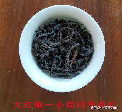 审评茶的泡法：开汤、嗅香气、看汤色、尝滋味、评叶底