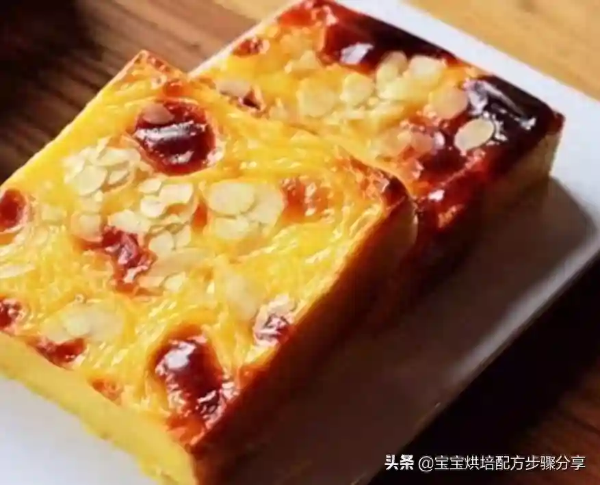 面包配奶茶，绝配，岩烧乳酪吐司和网红仙奶茶与抹茶豆浆奶茶更配