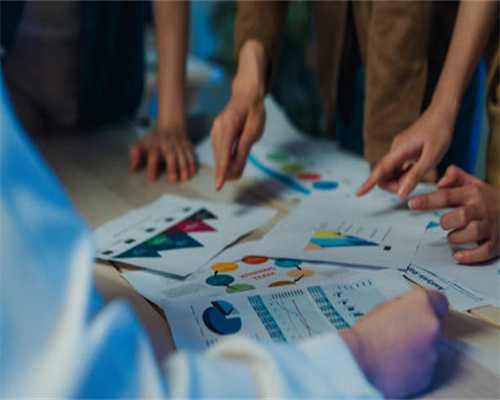 两个动作，一道美食，一杯茶，让你远离「老寒腿」