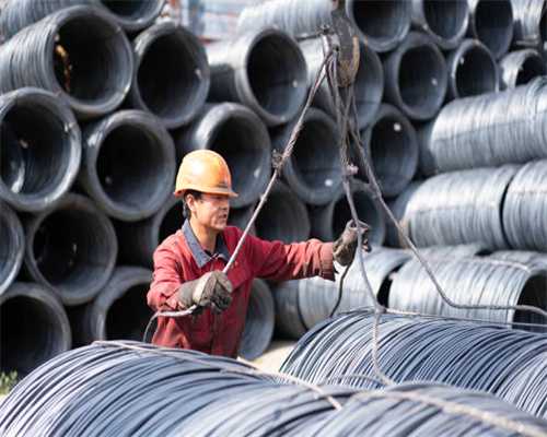 研究显示喝过热茶饮会增加患食道癌风险